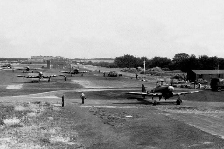 Manston Layout History - History of Manston Airfield